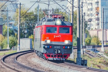 Moskova, Rusya - 30 Ağustos 2019: Retro yük lokomotifi Vl-85 gündüz.