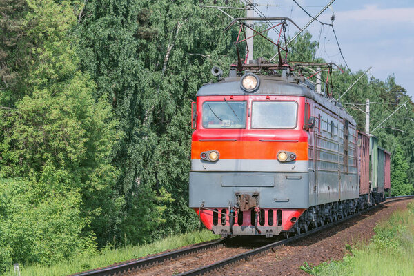 Движения грузовых поездов
.