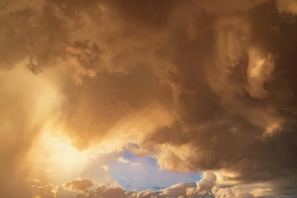 Nubes Tormenta Oscura Antes Lluvia Atardecer — Foto de Stock