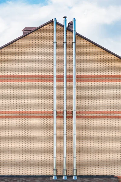 Stalen Metalen Schoorsteenpijp Muur Van Het Huis — Stockfoto