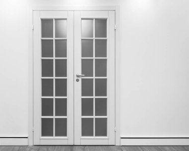 Prestij dairelerinin içindeki kapılar..