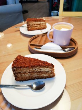 krem kek cafe tatlı konforu ile tatlı yaşam cappuccino kahve