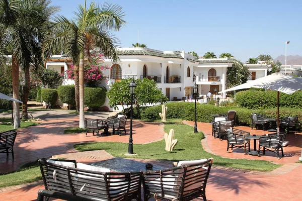 Descanso en Egipto hotel. Hermosa vista y estancia confortable en el mar . —  Fotos de Stock