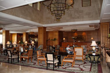 Şarm El Şeyh, Mısır, 05 Eylül 2018. Hotel Le Royal tatil Beldesi Şarm Şeyh. Modern lüks otel salonu.