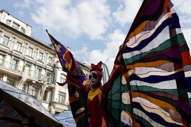 Moskova, Rusya, 09.09.2019. Şehir merkezinde tiyatro performansı.