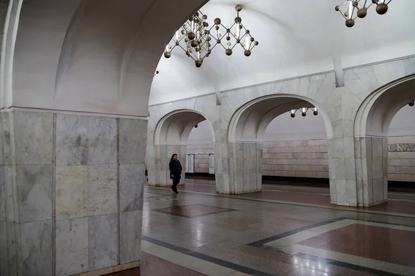 Москва, Россия 10.13. 2019 год. Станция метро "Менделеевская" была построена в 1988 году — стоковое фото