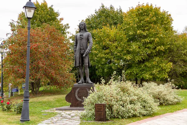 Moskwa, Rosja, 09.30.2019. Park Caritsyno. Piękny gotycki kompleks architektoniczny na południu Moskwy — Zdjęcie stockowe