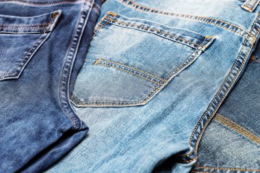 Mavi kot kumaşına yakın plan. Denim kot arka planı, dizaynınızı kopyalamak için boşluk.