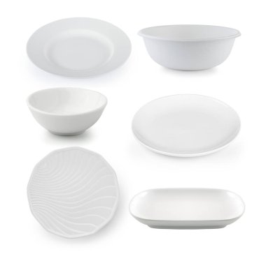 plaka ve beyaz arka plan üzerinde kase