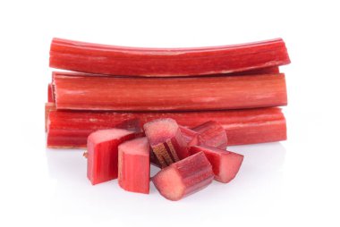 Rubarb beyaz bir arka planda saplanır.