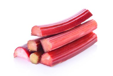 Rubarb beyaz bir arka planda saplanır.