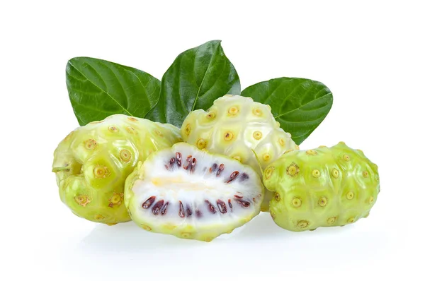 Owoc Noni Białym Tle — Zdjęcie stockowe
