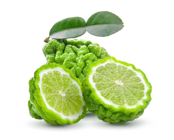 bergamot beyaz arkaplanda izole edildi