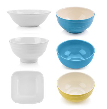 beyaz arkaplanda kase