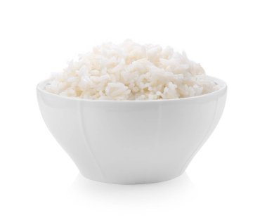 Beyaz arka plan üzerinde beyaz kase pirinç