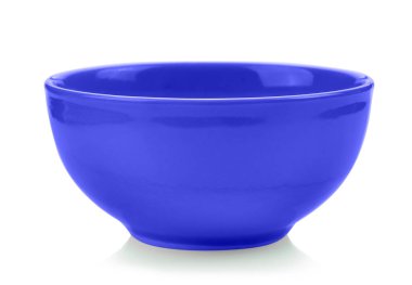 beyaz zemin üzerine mavi kase