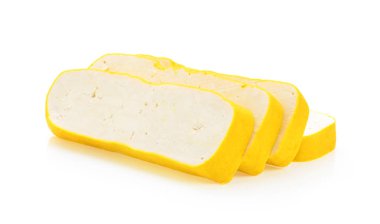 beyaz zemin üzerine tofu