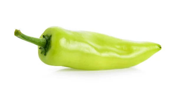 Zöld Hot Chili Paprika Elszigetelt Fehér Background — Stock Fotó