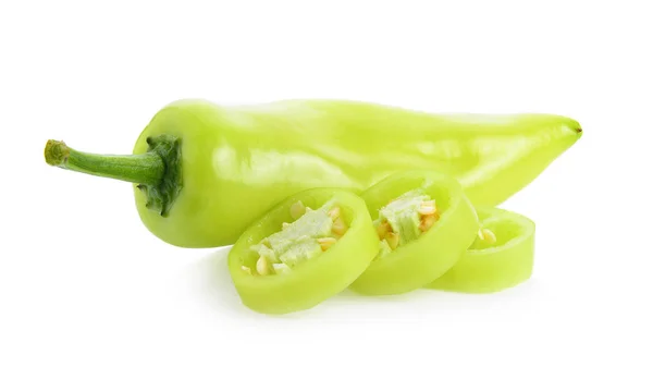 Groene Hot Chili Peper Geïsoleerd Witte Achtergrond — Stockfoto