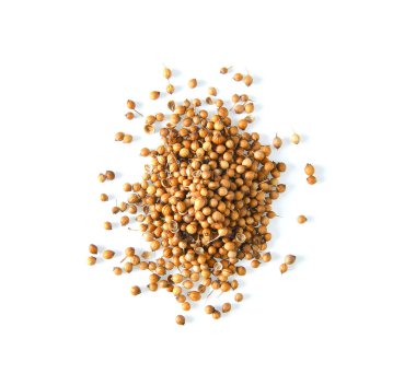 Kişniş tohumları beyaz arkaplanda izole edildi