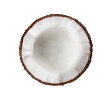 Beyaz arkaplanda yarım hindistan cevizi izole