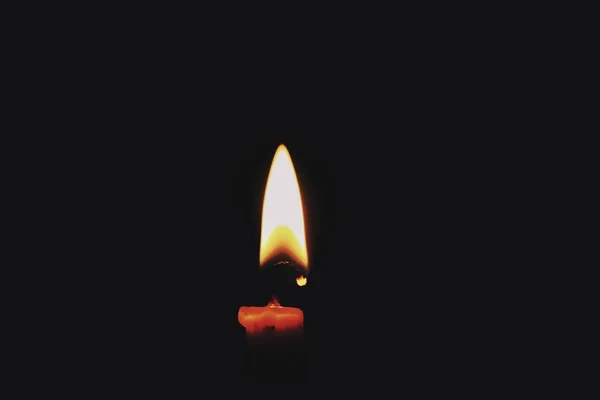 Nahaufnahme Romantisches Kerzenlicht Auf Schwarzem Hintergrund — Stockfoto