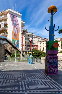 Kamu parkı, Salvaror Rosa Naples sanat metr İstasyonu