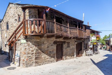 El Acebo yolda yürüme