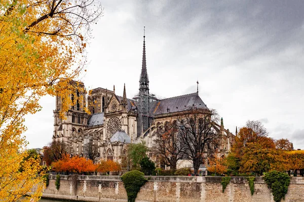 Alá Eső Séta Utcán Párizs Ile Notre Dame — Stock Fotó