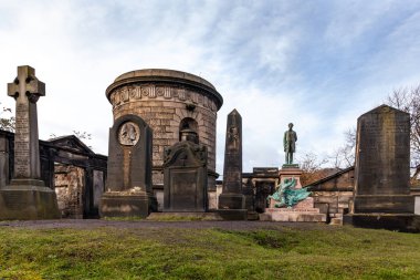 Centrale sokak o Edimburgo - The Castle için