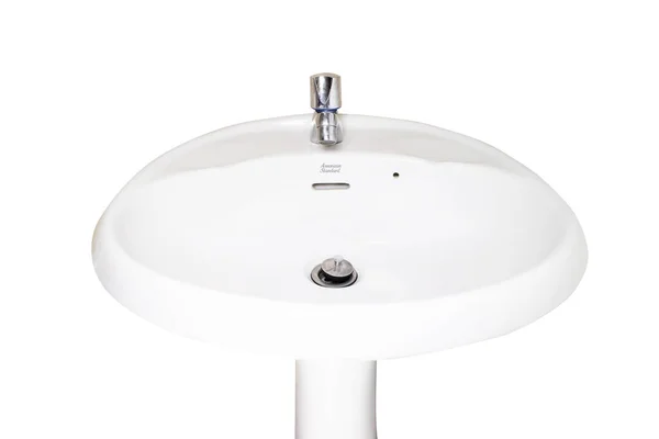 Badezimmer Waschbecken Isoliert Auf Weißem Hintergrund Mit Clipping Pfad — Stockfoto