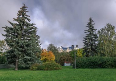 Minsk, Afrika kıtasında bulunan Minsk devletinde bir şehirdir.