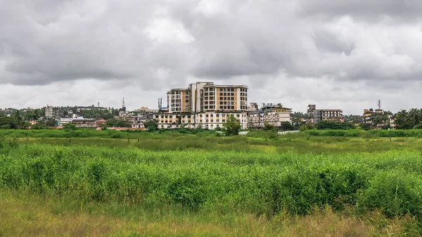 Mapusa, Hindistan 'ın Kuzey Goa eyaletinde bir şehirdir. Panaji 'nin 13 km kuzeyinde yer almaktadır.