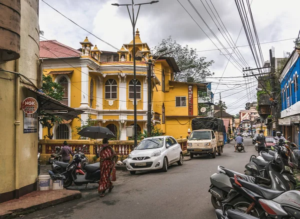 Mapusa, Hindistan 'ın Kuzey Goa eyaletinde bir şehirdir. Panaji 'nin 13 km kuzeyinde yer almaktadır.