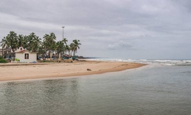 Calangute Sahili, Kuzey Goa 'nın Arap Denizi kıyısındaki en büyük plajıdır..