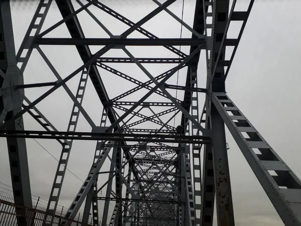 Metal Construction Railway Bridge Rising Middle Part Passage Ships View — Stock Photo, Image