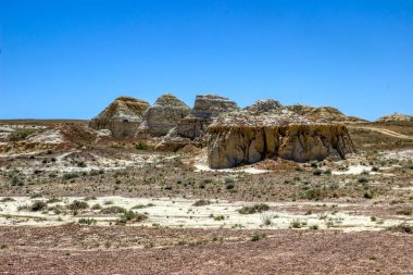 Kiin-Kirish çölünün nefes kesen Mars manzaraları