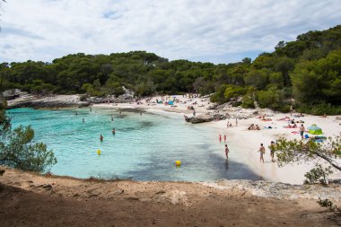 Cala en Turqueta plajı, Menorca İspanya