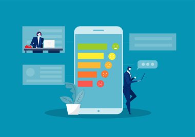 İnternet veya telefonda müşteri hizmetleri için çağrı merkezi geribildirim yardımı.