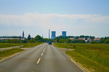Almanya 'da Bavaria 'daki nükleer enerji santrali