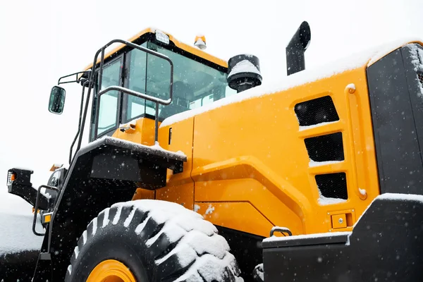 Yellow front loader — Stock Photo, Image