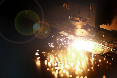 Metal için endüstriyel lazer makinesi