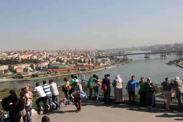 Istanbul Piyer Lotti Halic Taksim Kilátás — Stock Fotó