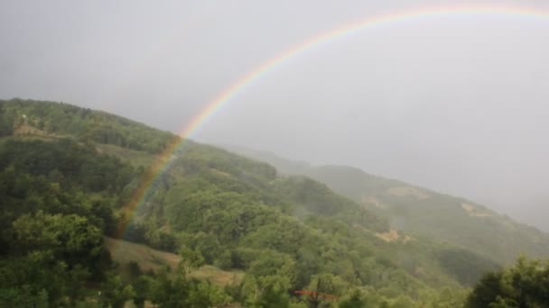 Momento Que Arco Iris Muestra Toda Belleza — Vídeo de stock