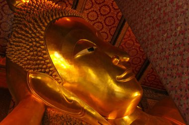 Yatan Altın Buda Tapınağı'nda Büyük Buda yüz, Grand Palace, Bangkok.