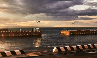 Akşam küçük iskele