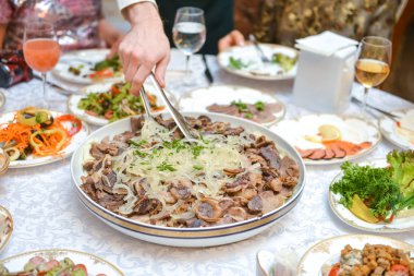 Göz gölge paleti-makyaj, güzellik ürünü, göz farı, yüz tozu, makyaj fırçası