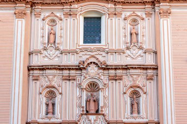 Huelva 'daki Merced Katedrali. Rönesans Tapınağı başlıyor ve Barok bitiyor. Huelva, Endülüs, İspanya.