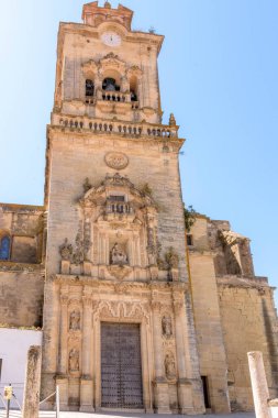 Arcos de la Frontera. Endülüs 'ün Cadiz ilçesine bağlı tipik bir beyaz köy.