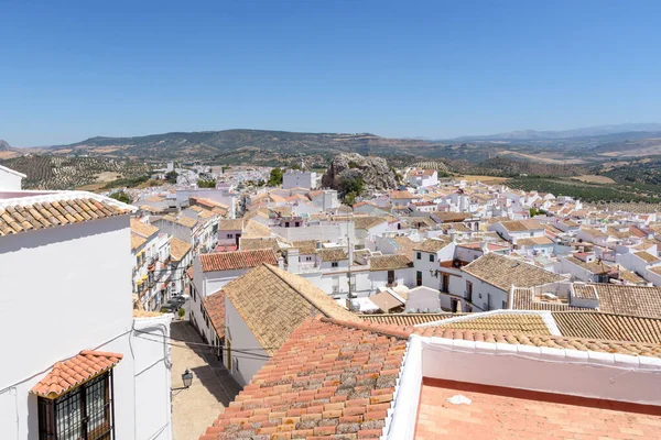 Olvera Spanya Nın Endülüs Eyaletinin Cadiz Ilçesine Bağlı Tipik Bir — Stok fotoğraf